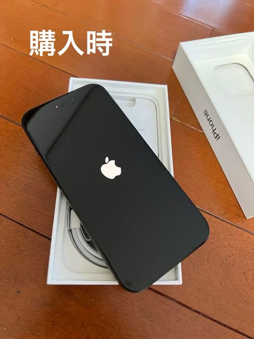 【香港版】iPhone15Pro ブラックチタニウム