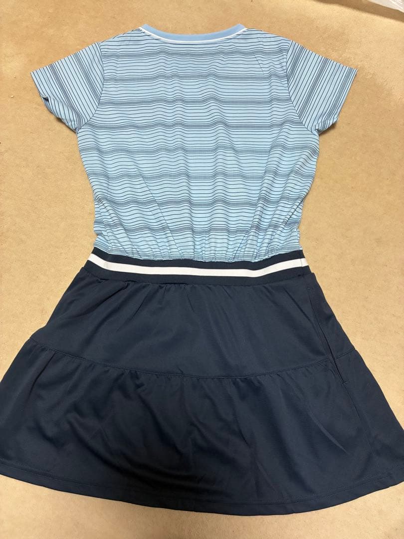 Babolat ワンピーステニスウェア XL 新品タグ付き