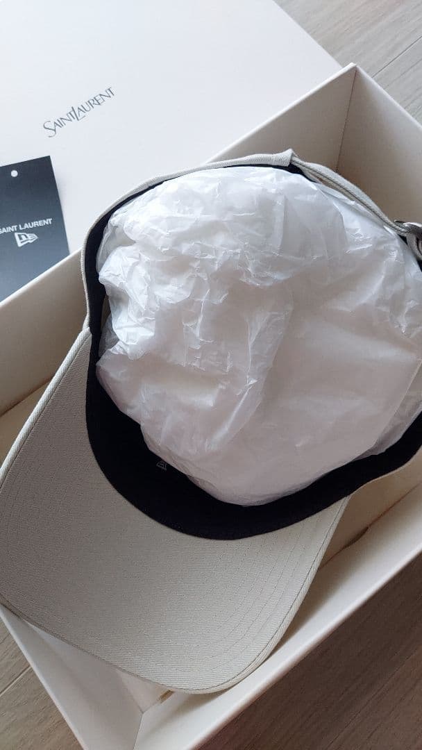 新品未使用SAINTLAURENT◆イブサンローランcap◆正規購入品