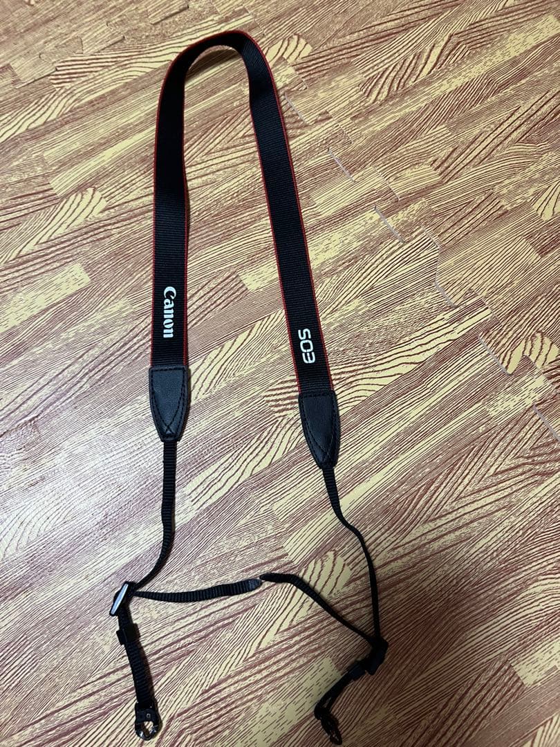 美品　Canon EOS M2 ミラーレスカメラ