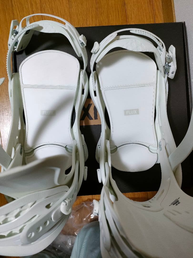 FLUX XFビンディング ホワイト M