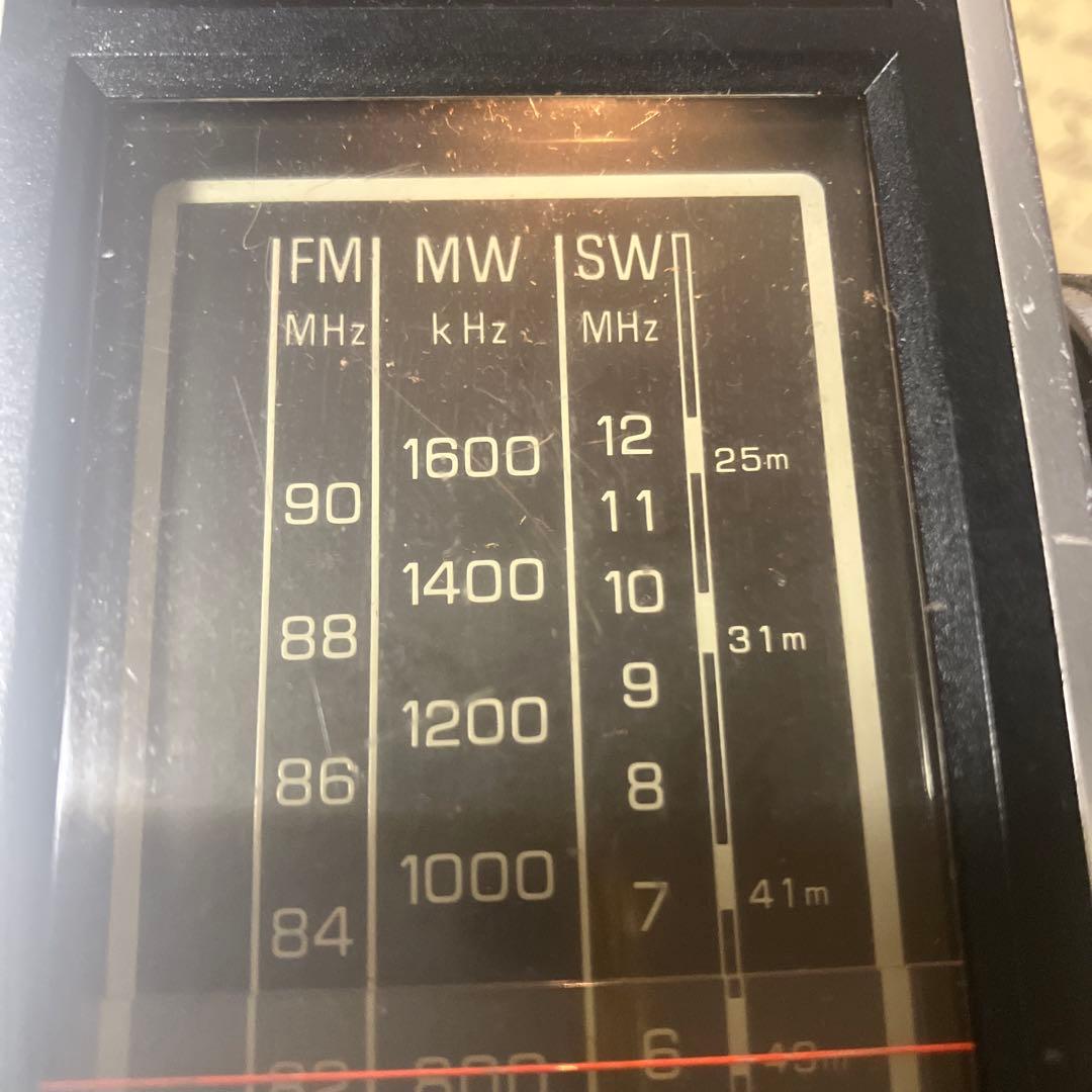 これぐらい美品だと持っていても気持ちが良いですね　ナショナル　ワールドボーイGX