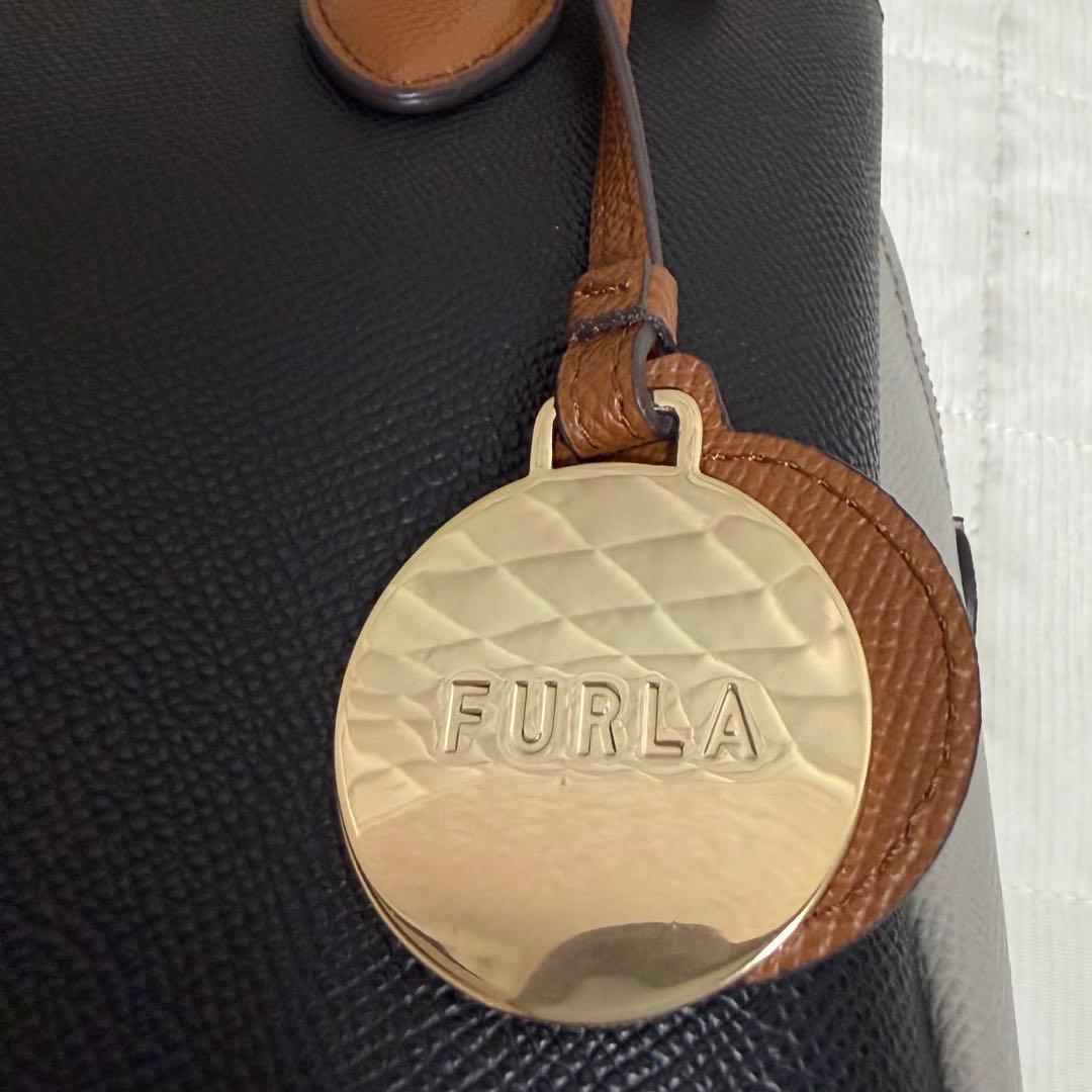 美品☆フルラ2way バイカラー　ミネルヴァトートS