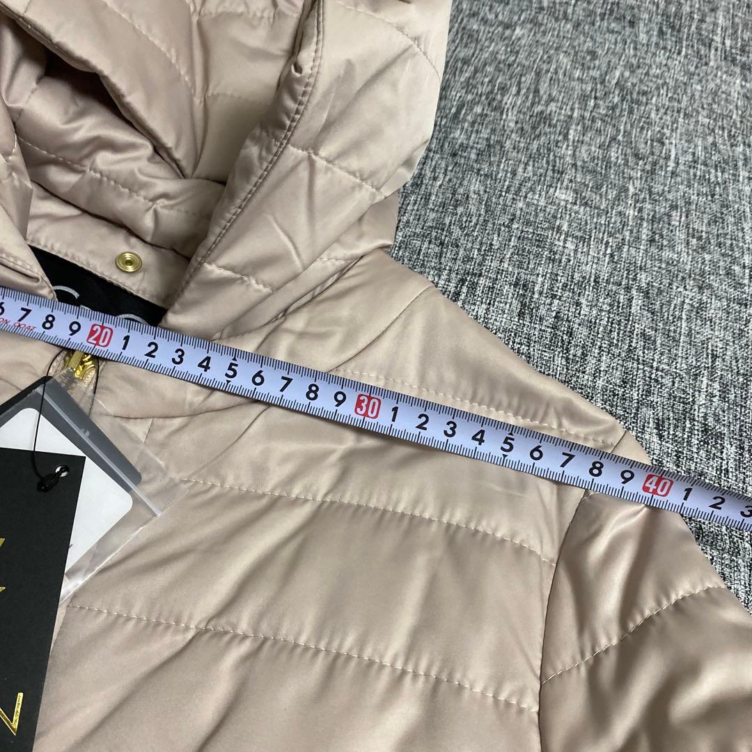 新品未使用　クードシャンスベージュ ザニュールックオブダウン軽量2way 40