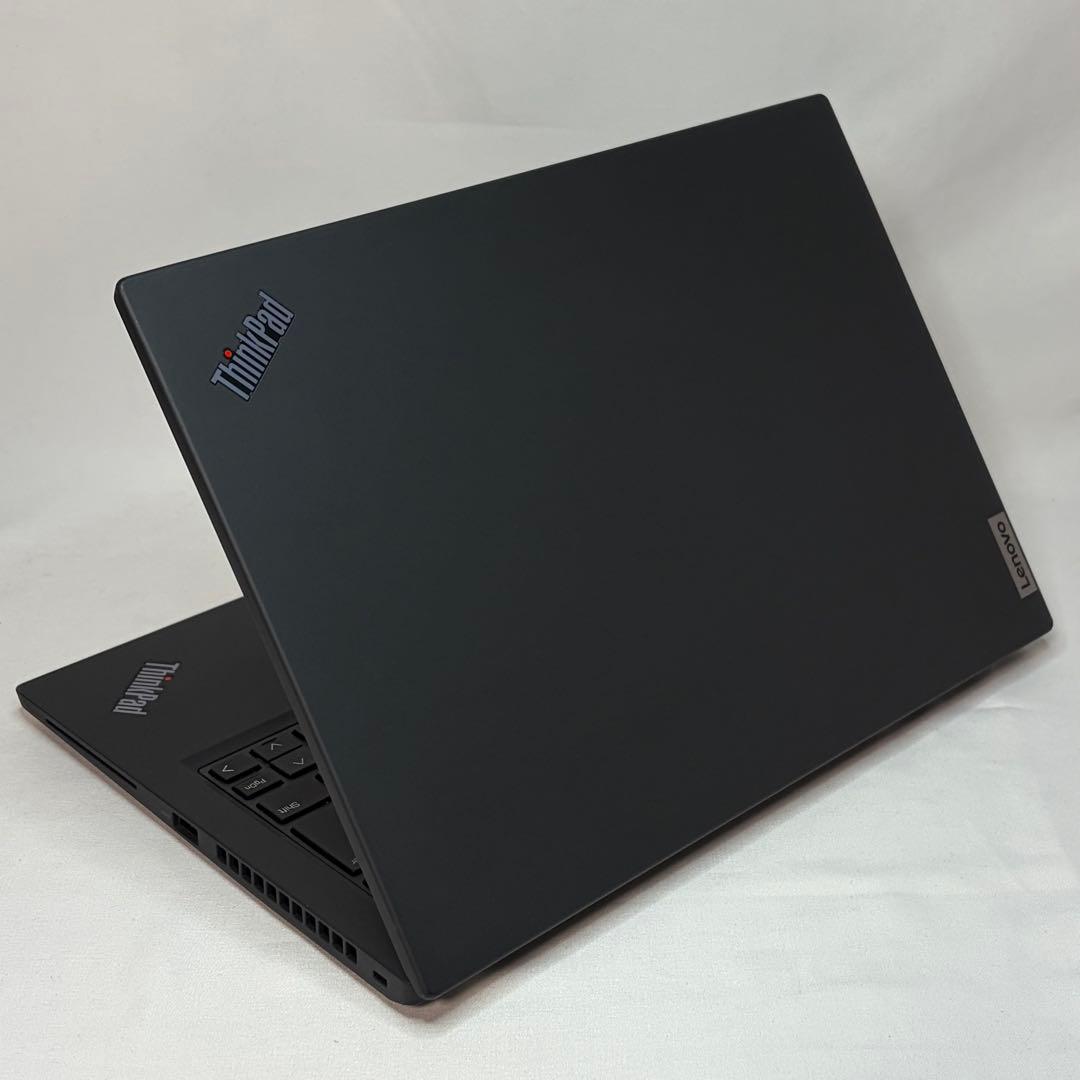 美品 ThinkPad X13 Gen3 Ryzen 5 6650U 16GB