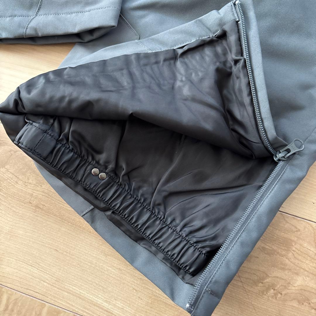 新品　オークリー　メンズ　スノーボードパンツ　グレー　撥水　日本XLサイズ