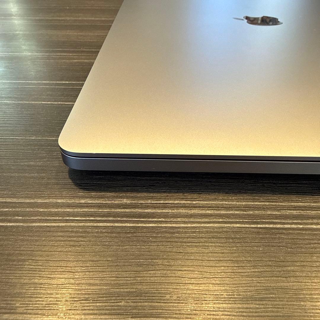 MacBook Pro 16インチ i9 16GB 1TB MVVK2J/A