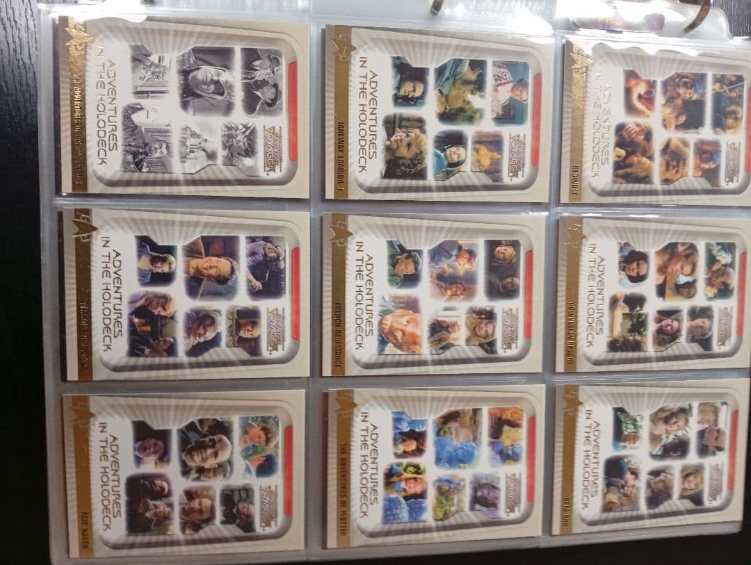 スタートレック　ボイジャー　トレーディングカード　専用バインダー入り