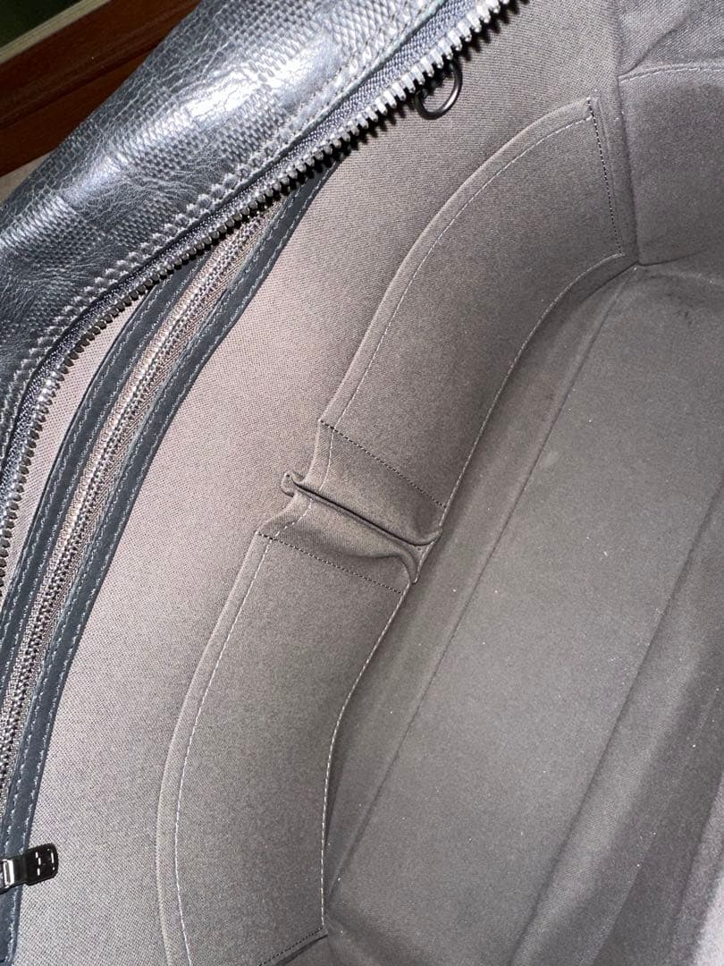 ゼウス　LOUIS VUITTON ポルトドキュマン・ヴォワイヤージュ