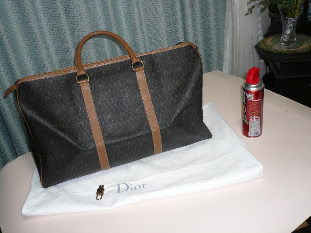 クリスチャン ディオール ハニカム柄 大きいボストンバッグ 保存袋、カギ付き