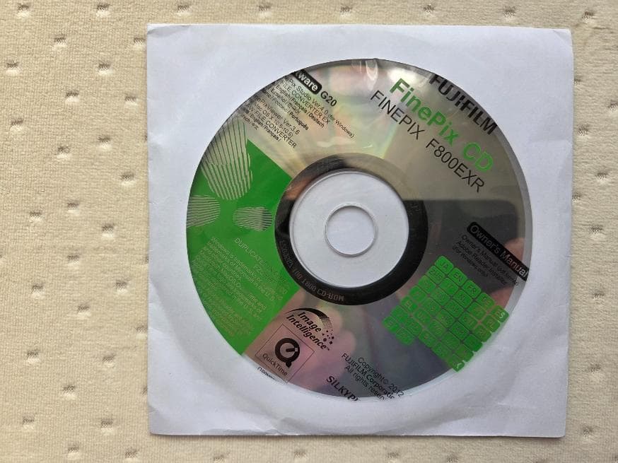 Fujifilm 20倍ズーム コンパクトデジタルカメラ ホワイト