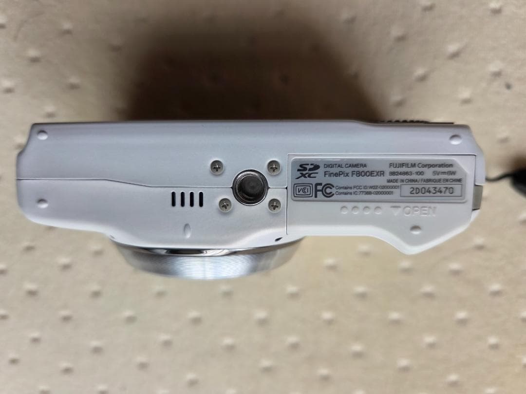 Fujifilm 20倍ズーム コンパクトデジタルカメラ ホワイト