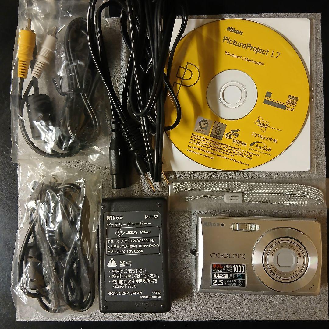 【動作確認済】デジカメ NIKON COOLPIX S200