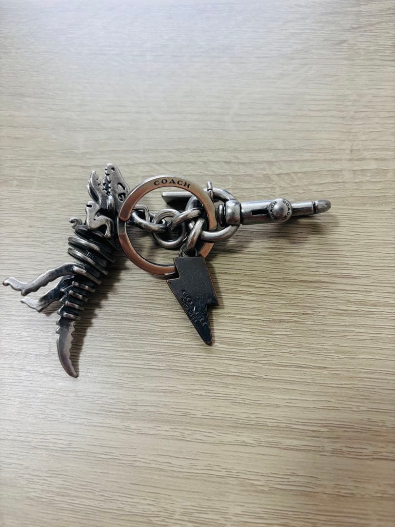 COACH　 チャーム キーホルダー　レキシー