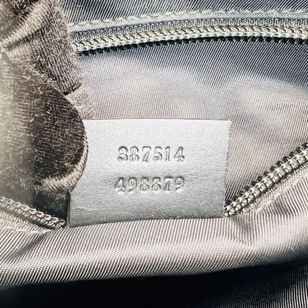 GUCCI ショルダーバッグ 黒 GGパターン メッセンジャーバッグ