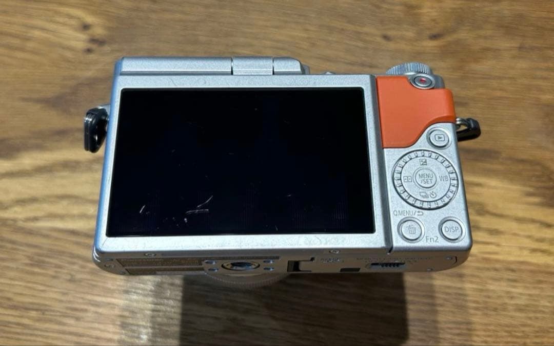【レンズ1つ新品】LUMIX DC-GF10W ダブルレンズキット　オレンジ