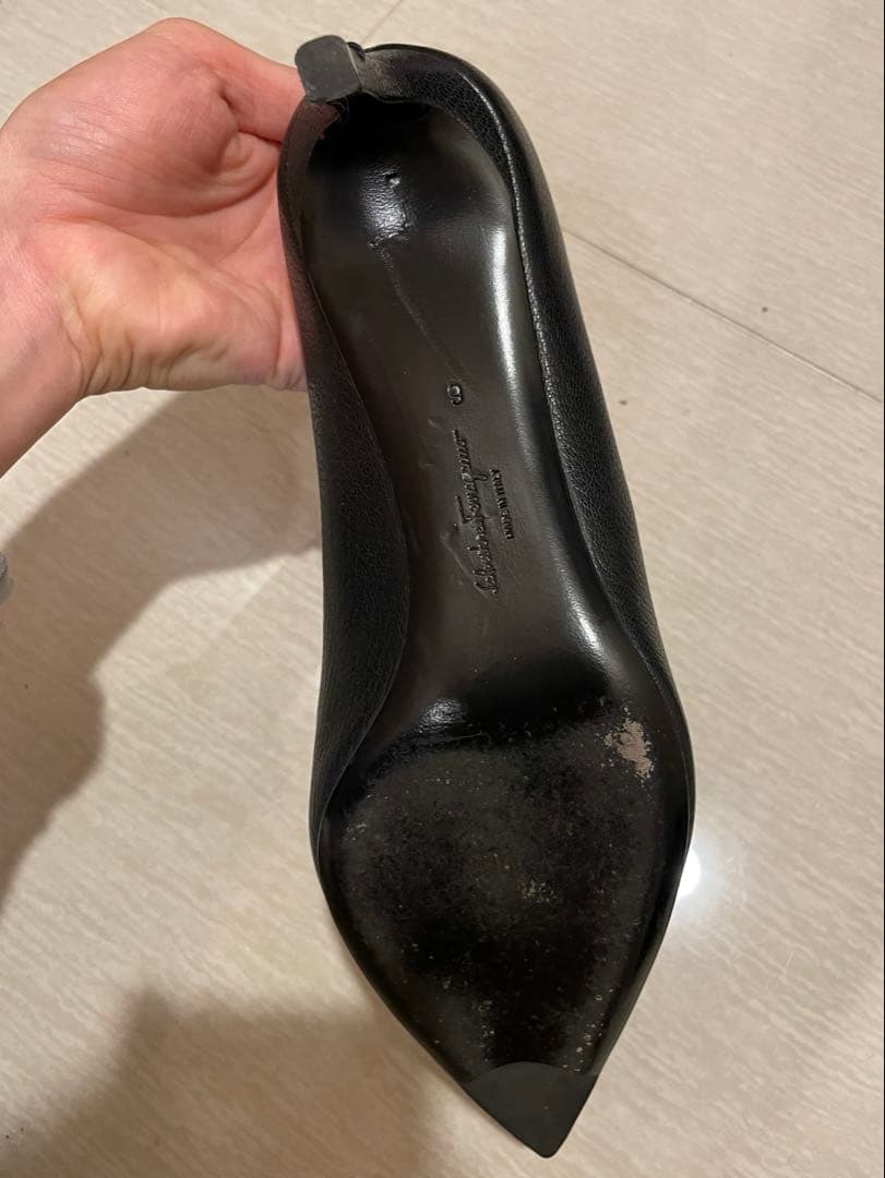 美品　フェラガモ　ZAIA パンプス　ブラック　サイズ6