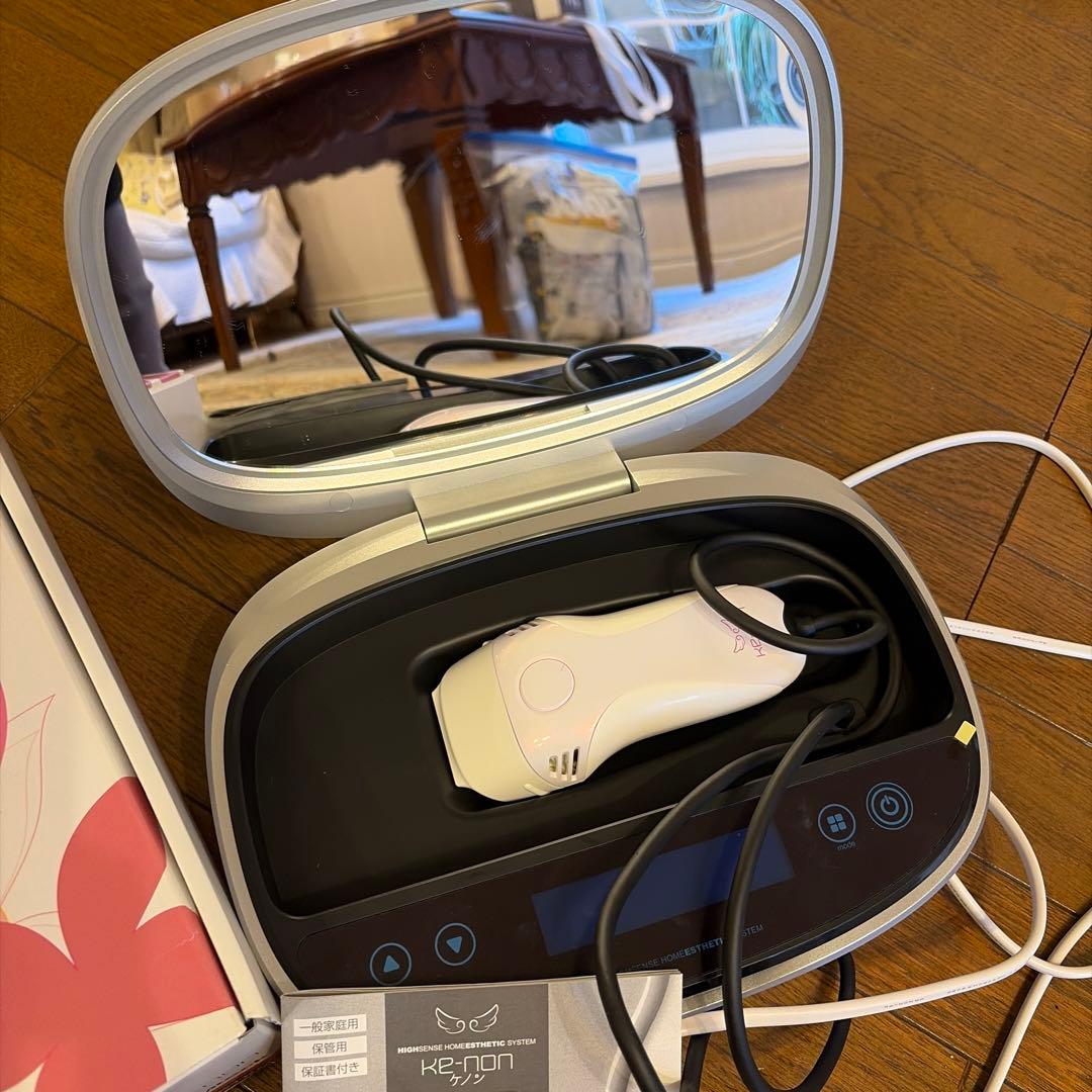 【送料込】ケノン kenon 家庭用脱毛器 ホワイト