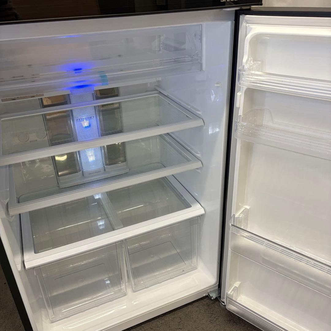 71　冷蔵庫　SHARP　大型　500-600ℓ　黒　右開き　安い　設置無料