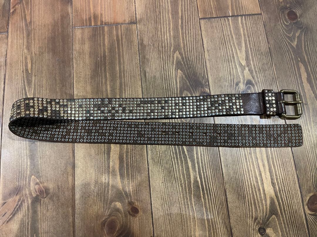 HTCブラウンレザー メタルスタッズ ベルト