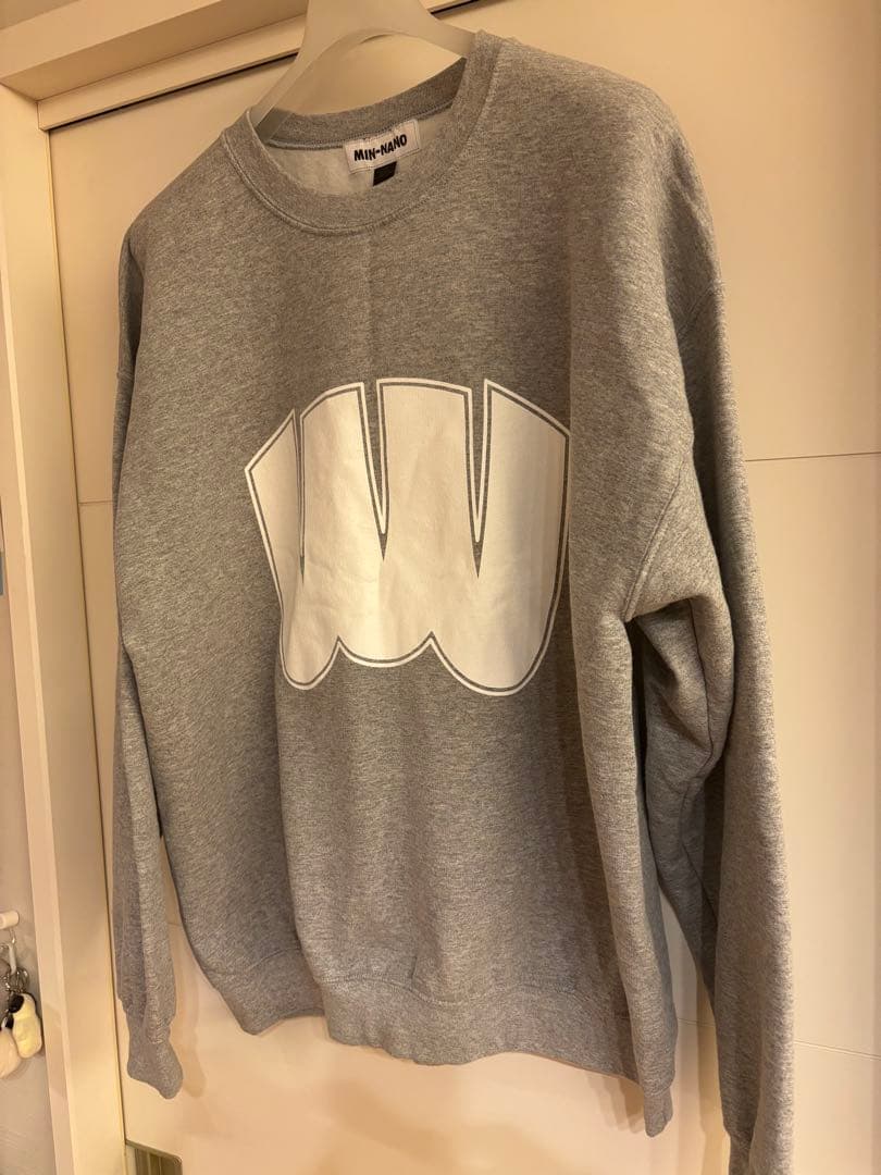 美品 WAKE MINNANO Logo Crewneck SW グレーXL