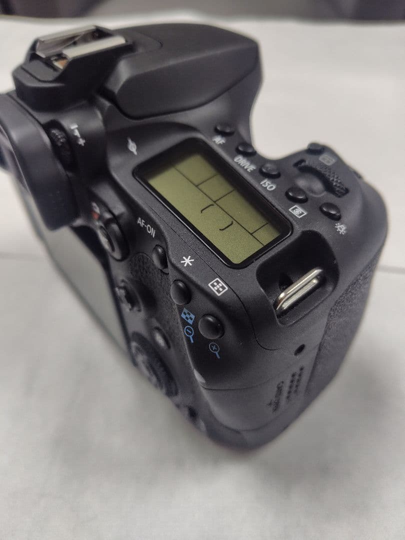 【土日限定値引き】Canon EOS 90D ボディ