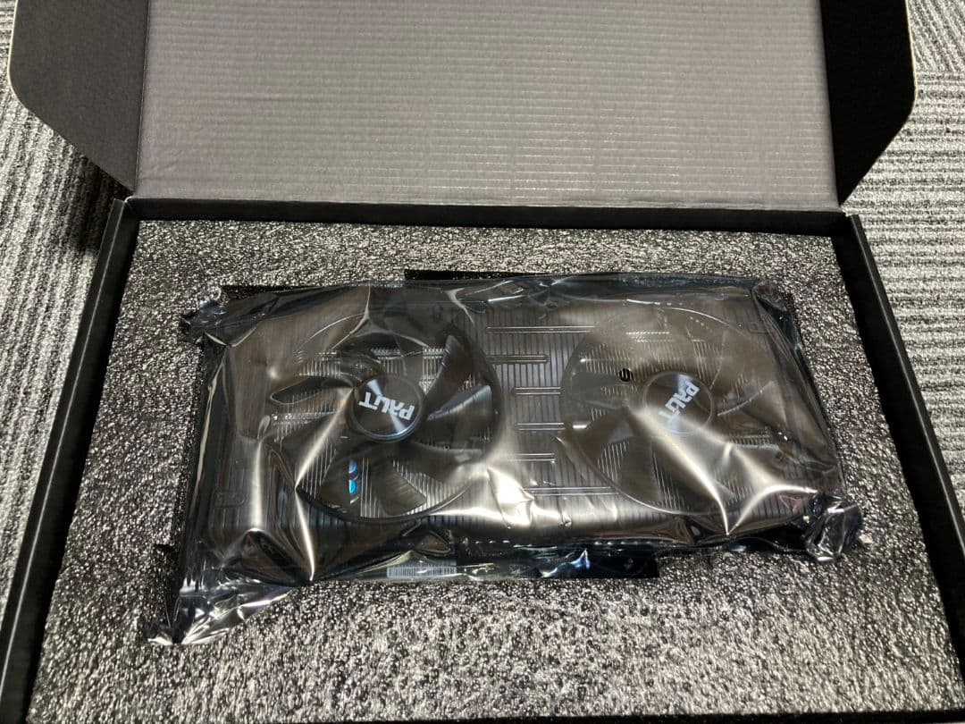 Palit GeForce RTX 3060 12GB 本体