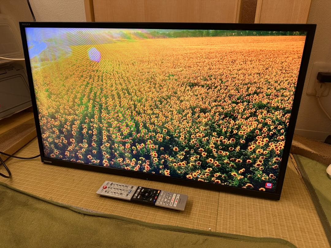 アプリ内蔵極美品　TOSHIBA 東芝 テレビ　32V34　2022年製　32型