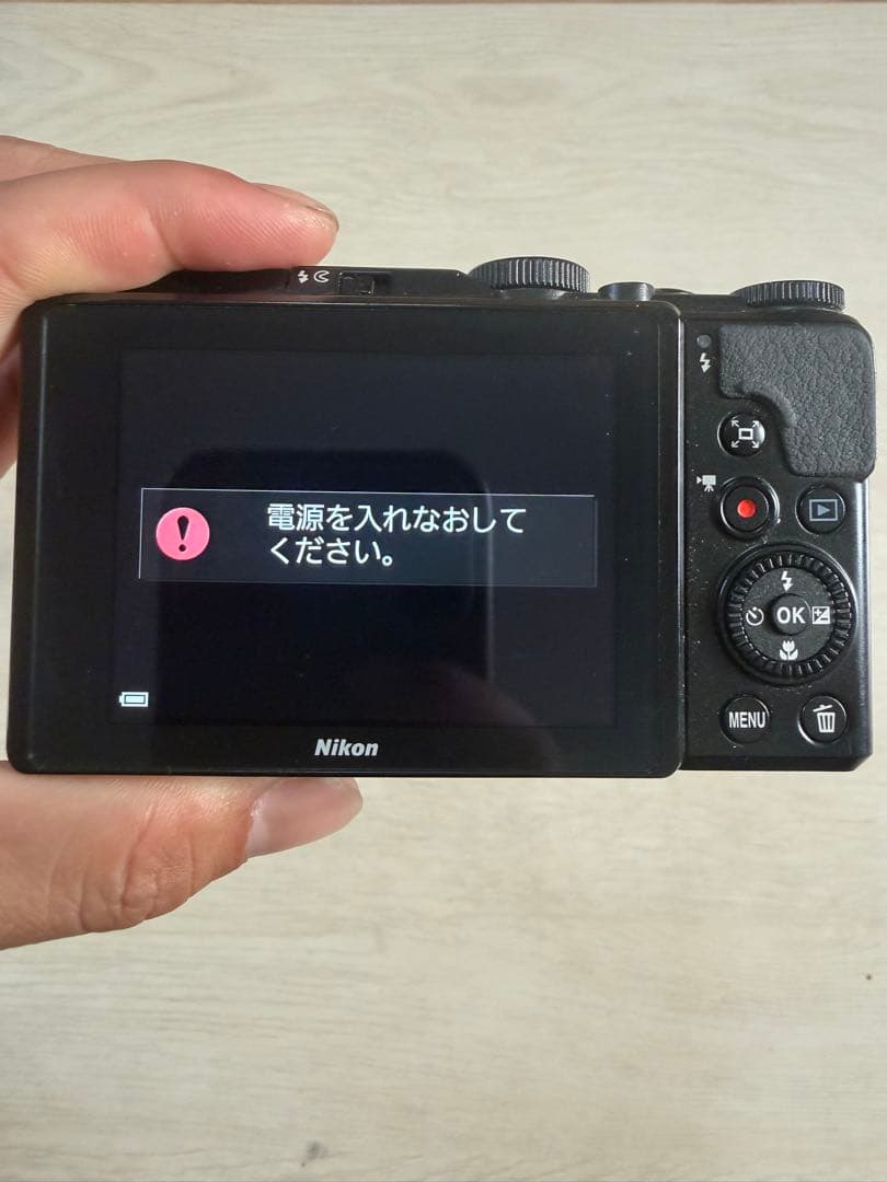 ジャンクNikon COOLPIX A900 コンパクトデジタルカメラ