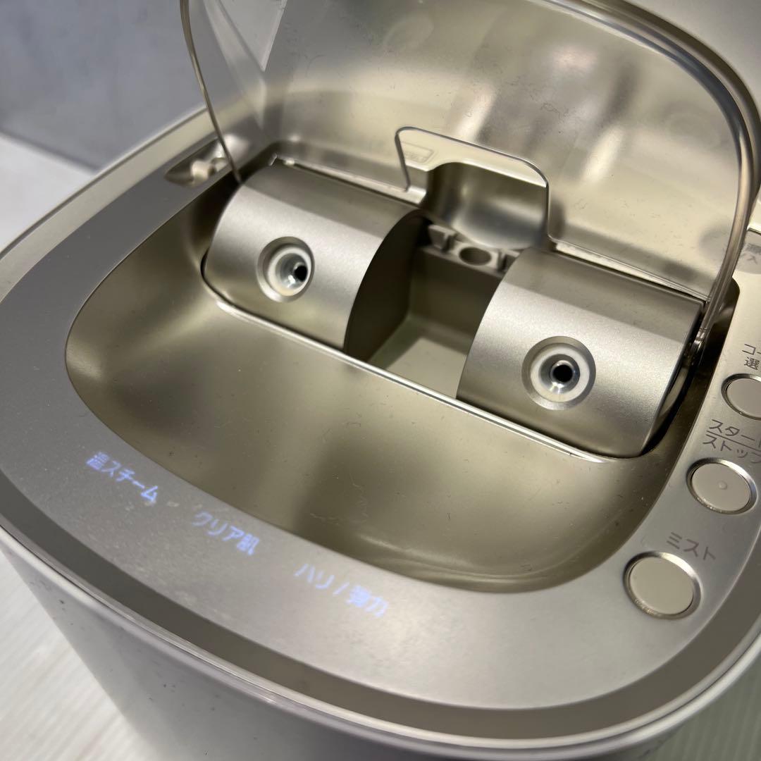 ほぼ未使用品　Panasonic スチーマー　ナノケア　EH-SA0B-N