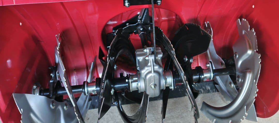 Honda　ホンダ HSS970n 除雪機　9馬力　270cc