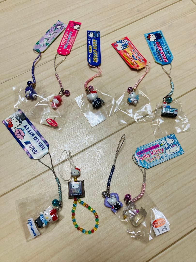 キティ　根付け　ご当地　まとめ　59個　グアム　いちご　レア　新宿　表参道