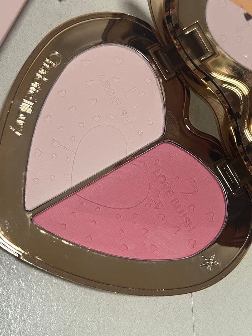 charlotte tilbury チーク