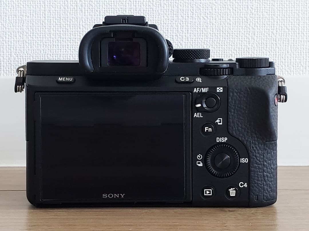 美品　Sony α7 II ミラーレス一眼 ILCE-7M2
