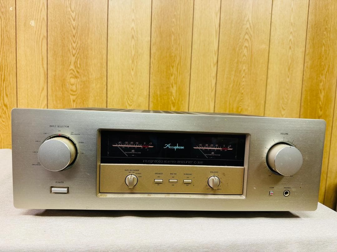 Accuphase E-306 プリメインアンプ アキュフェーズ
