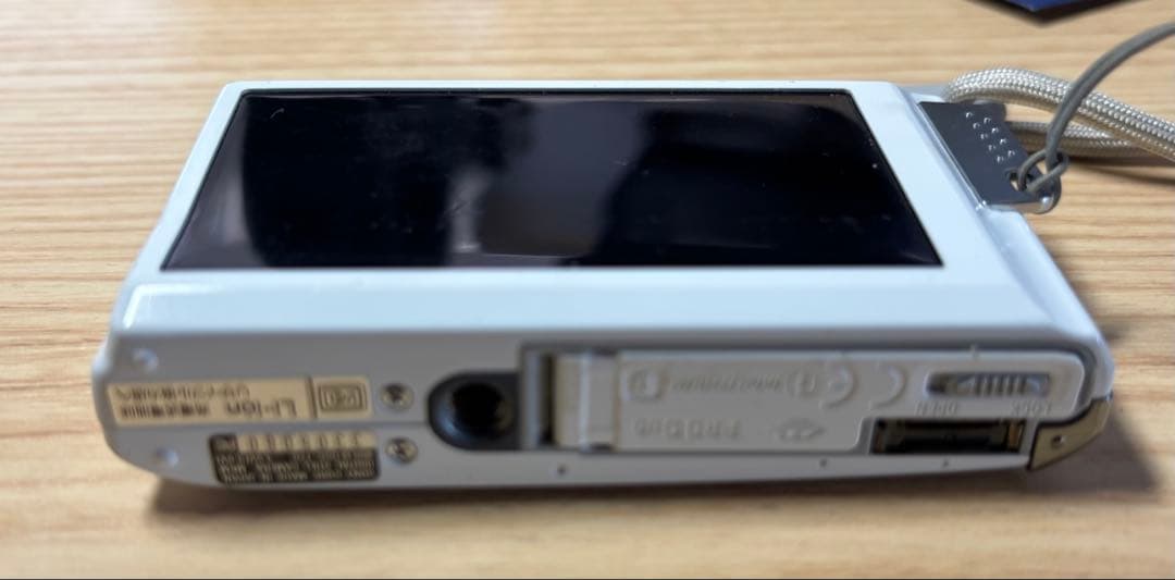 正常動作確認済美品　SONY Cyber-shot DSC-T70 コンデジ