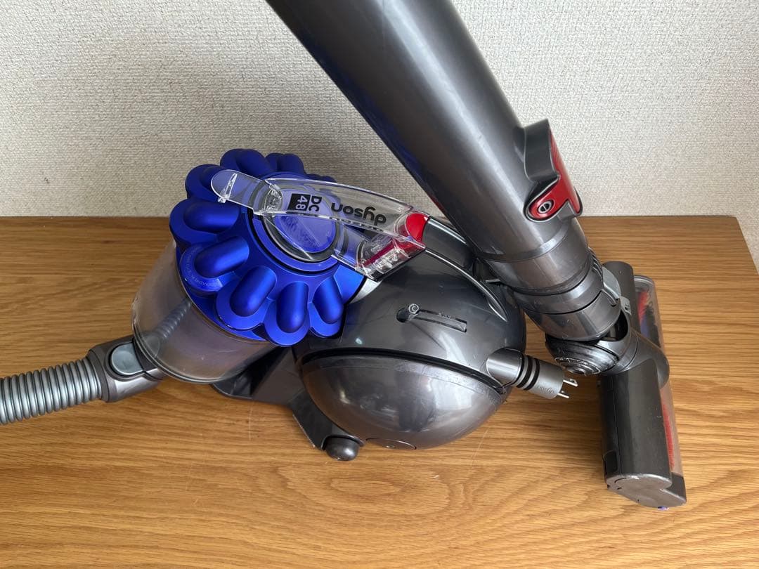 ダイソン 電気掃除機 DC48 【消毒/清掃/動作確認済】