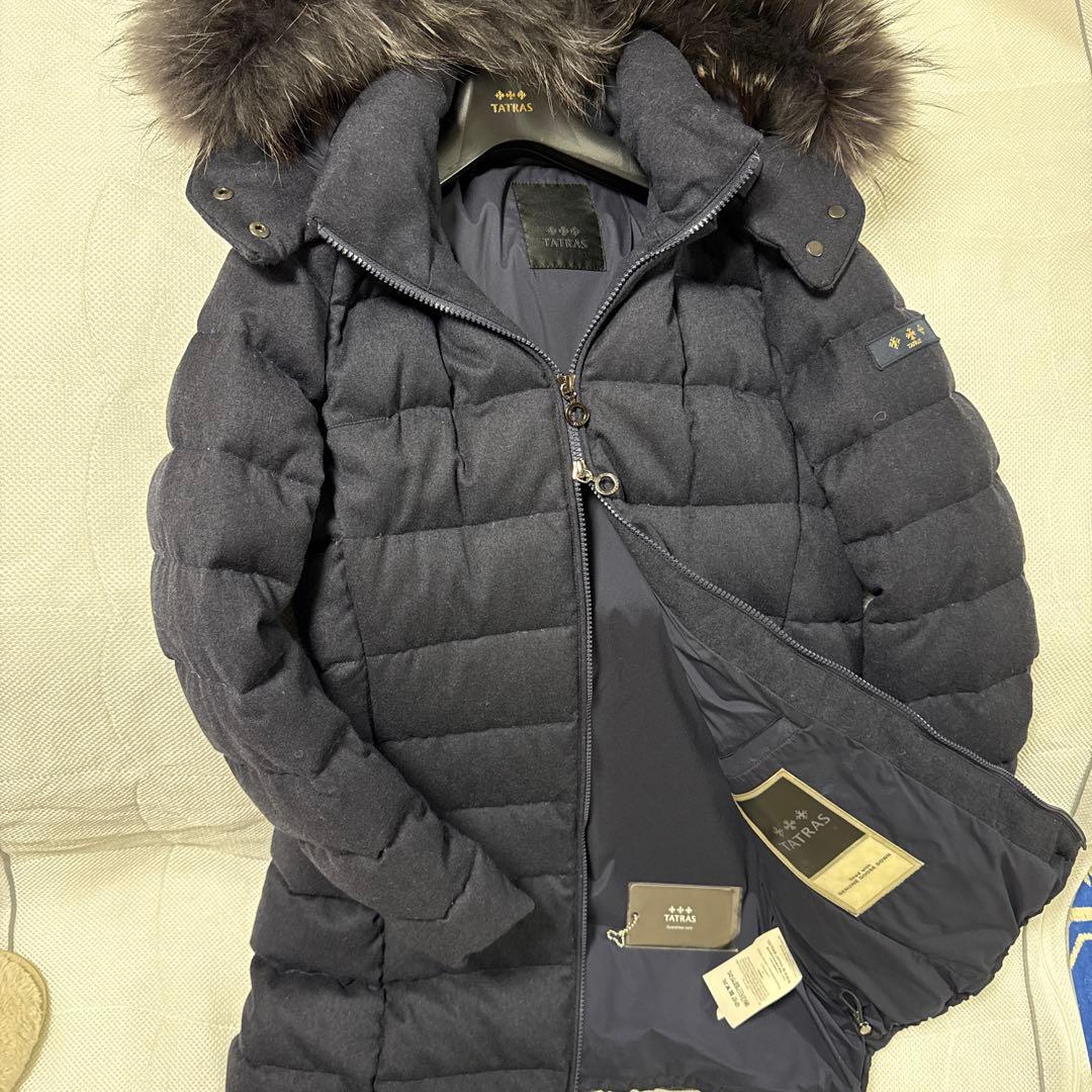 TATRAS ネイビー ダウンジャケット フード付き