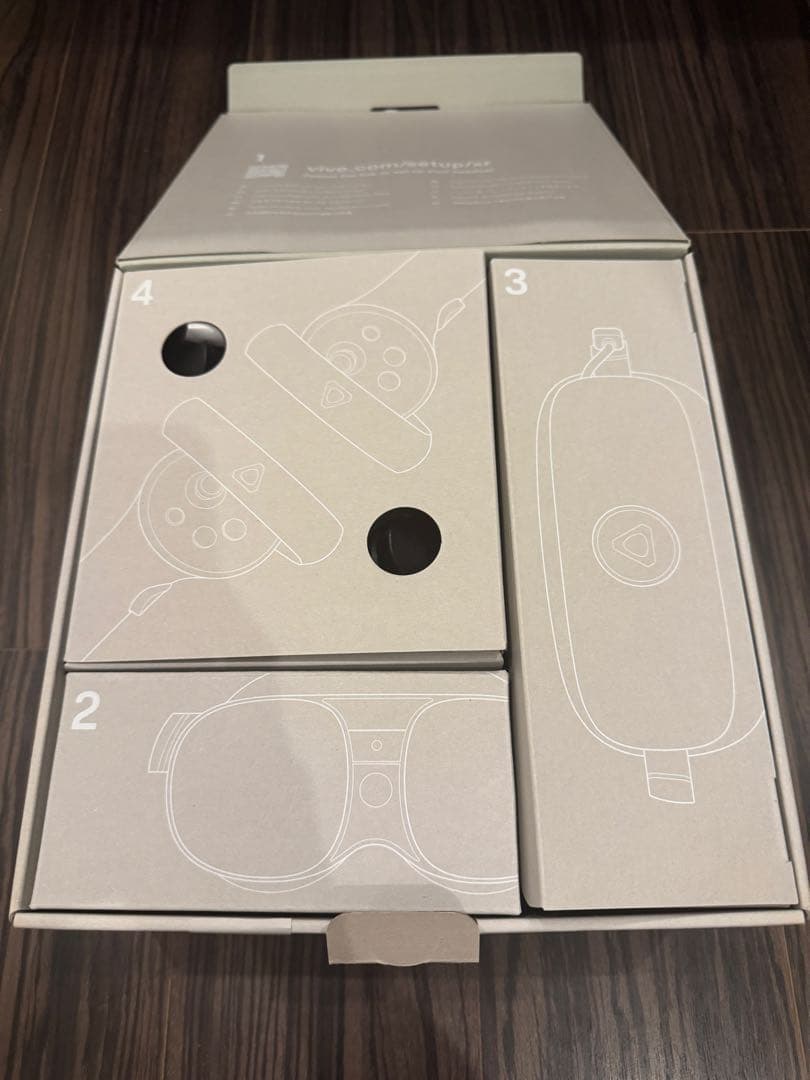 VIVE XR ELITE（VRゴーグル）