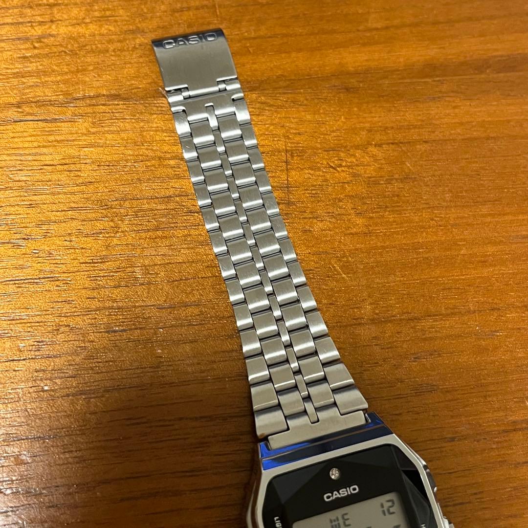 casio A159W ダイヤモンド チープカシオ 腕時計