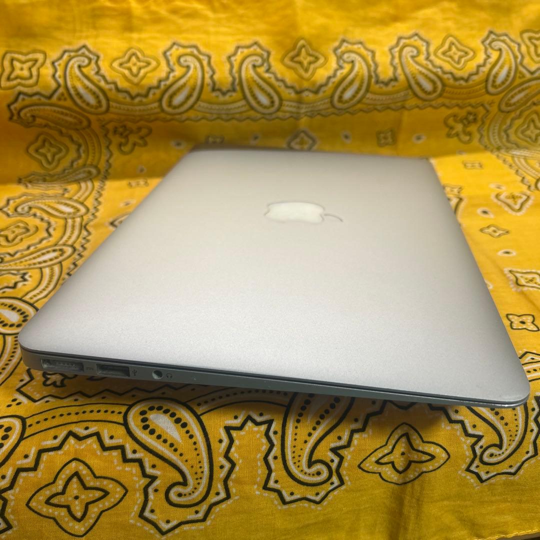 macbook air 11インチ(Mid2012) 256GB 8GB