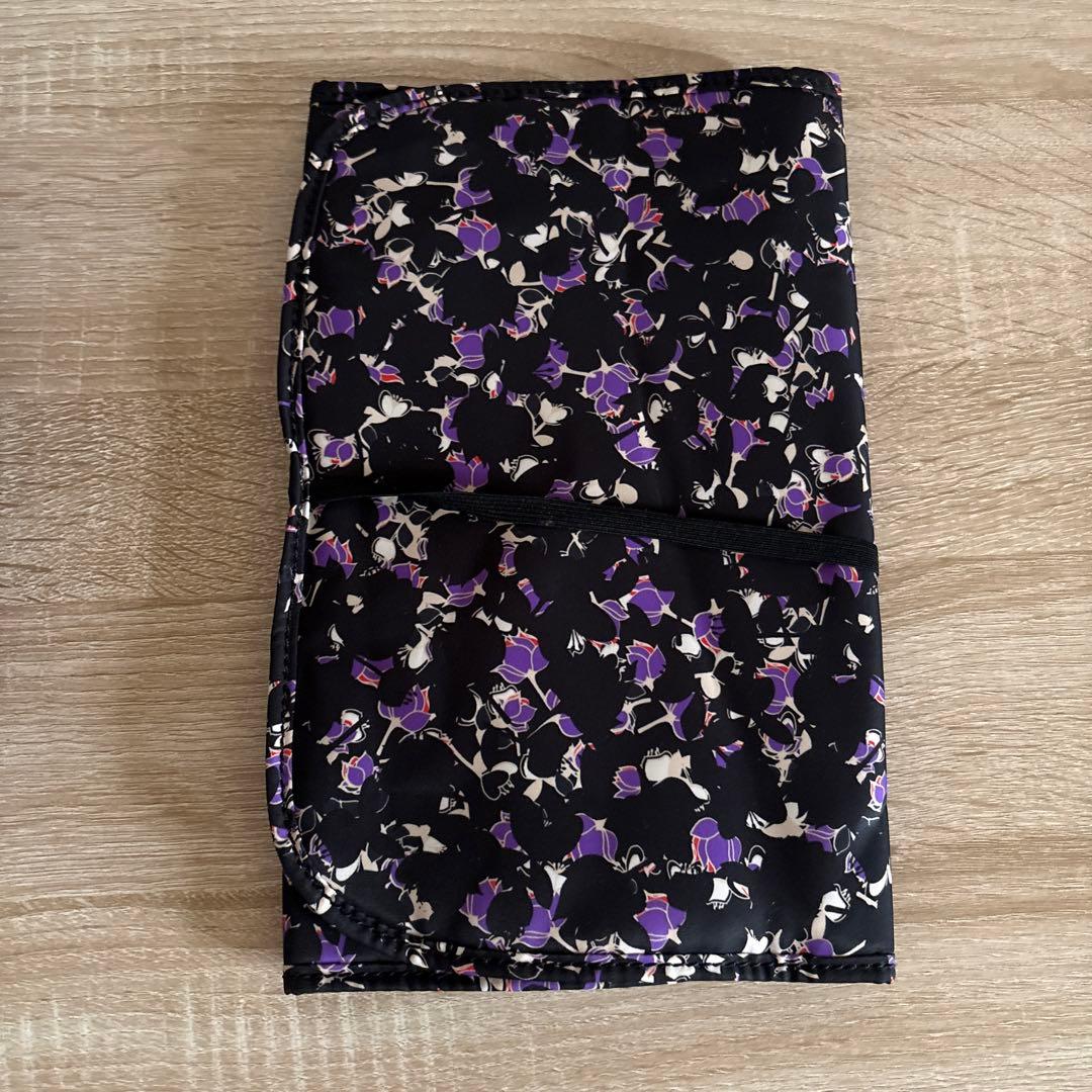 未使用　マークジェイコブ　マザーズバッグ　オムツ換えシート付き　匿名配送