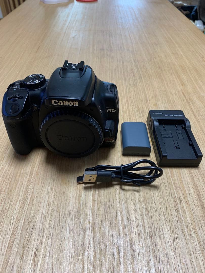 Canon EOS Kiss X デジタル一眼レフカメラ 本体