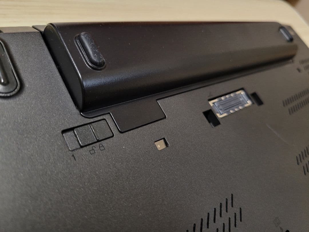 Thinkpad T450S タッチパネル SSD/HDD 両方搭載