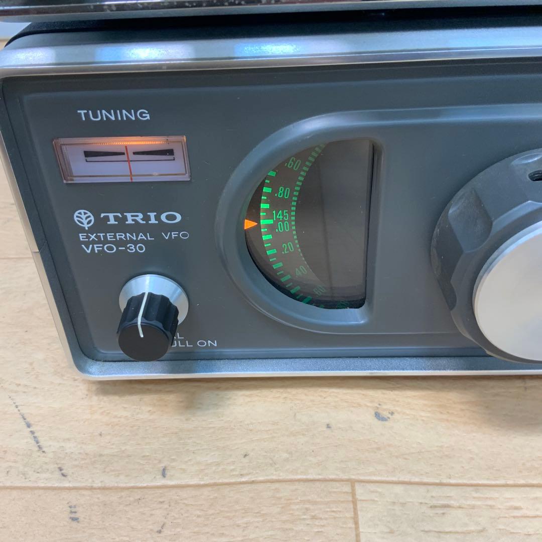 TRIO無線機＆外付けVFO　TR-7200II&VFO-30