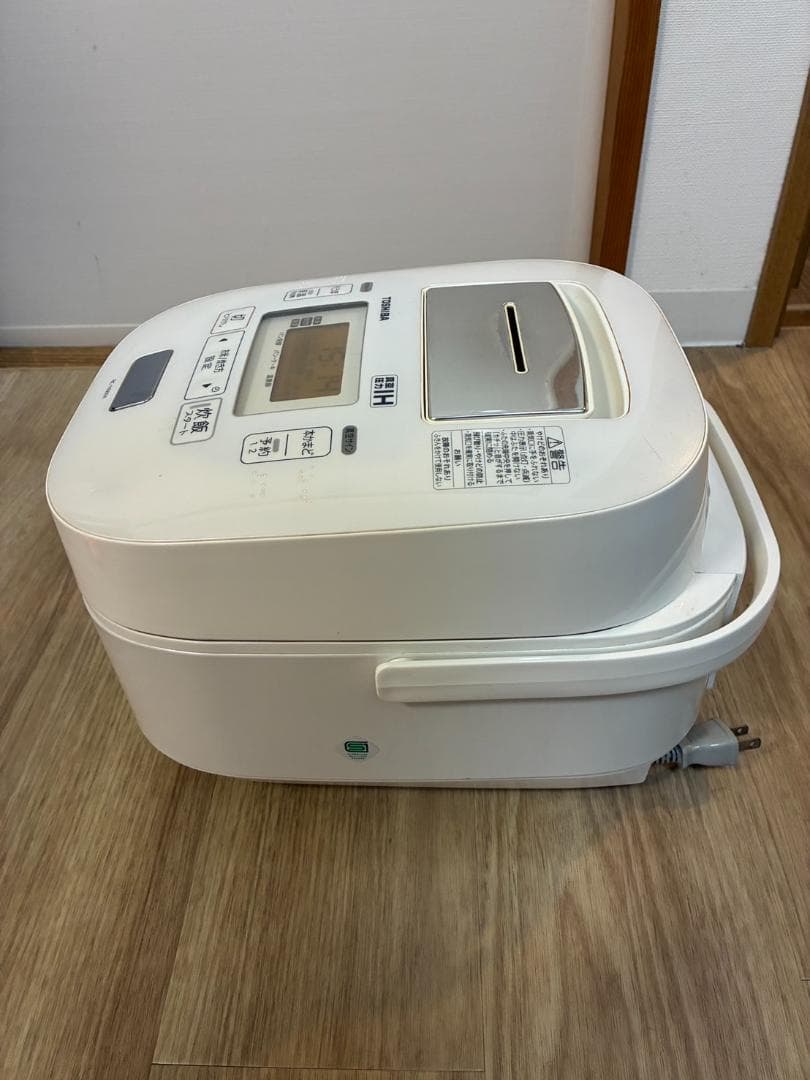 TOSHIBA 東芝　RC-10VXH　真空圧力IH　本丸釜炊飯器