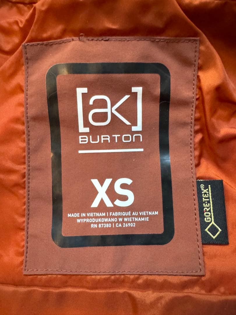 Burton ［ak ］GORE-TEX バートン　ジャケット　ゴアテックス