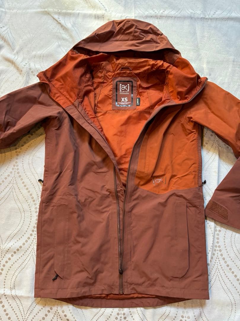 Burton ［ak ］GORE-TEX バートン　ジャケット　ゴアテックス