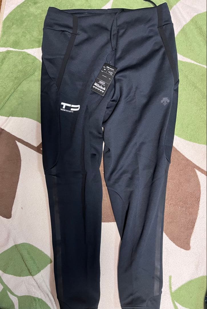新品　TEAM DESCENTE スウェット上下セット XL