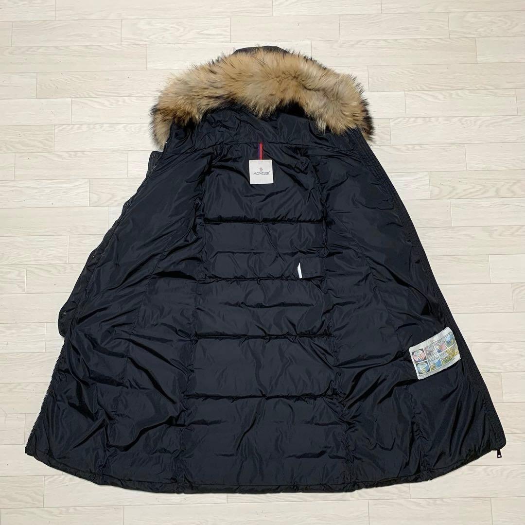 モンクレール　クロエ　KHLOE リアルファー　ダウンジャケット　4D269